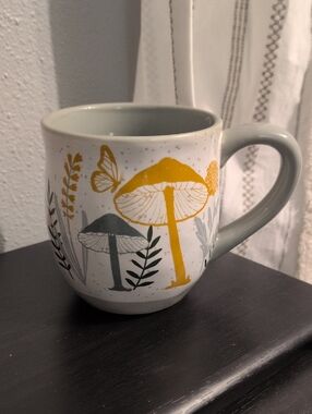 Botanical Mushroom Ceramic Coffee Mug in Yellow and Gray